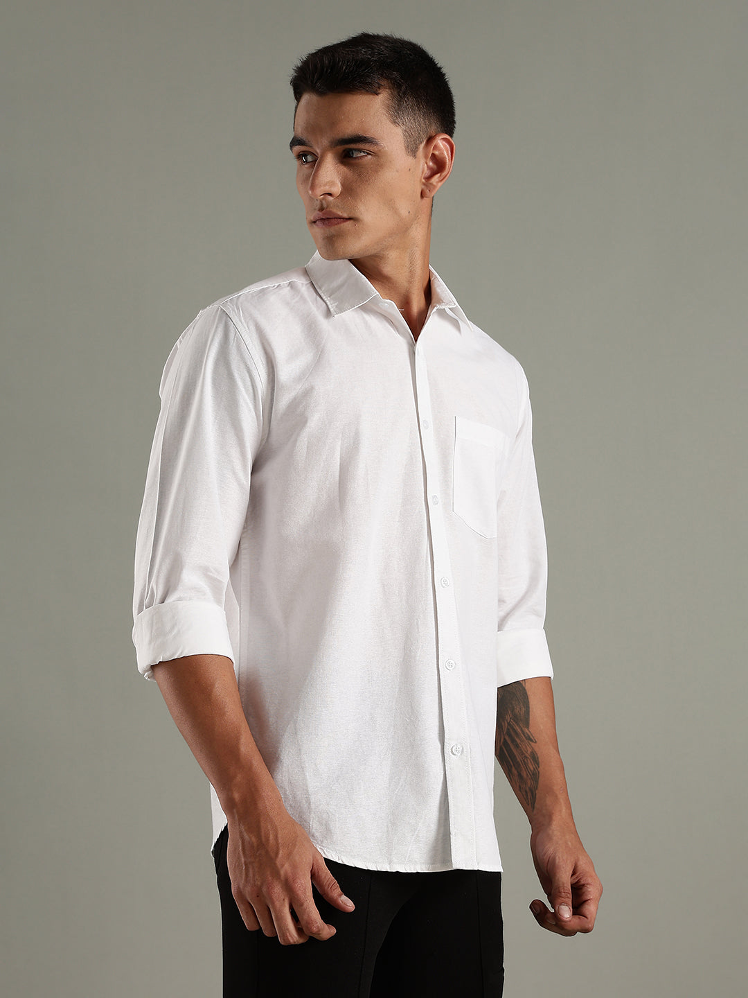 Men White Cotton Linen Slim Fit Spread Collar Classic Shirt