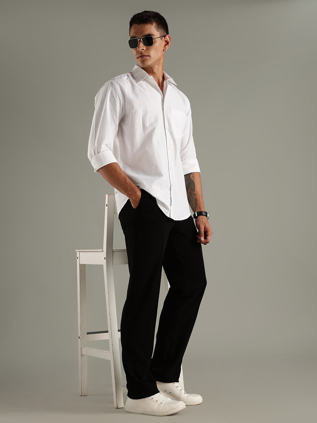 Men White Cotton Linen Slim Fit Spread Collar Classic Shirt